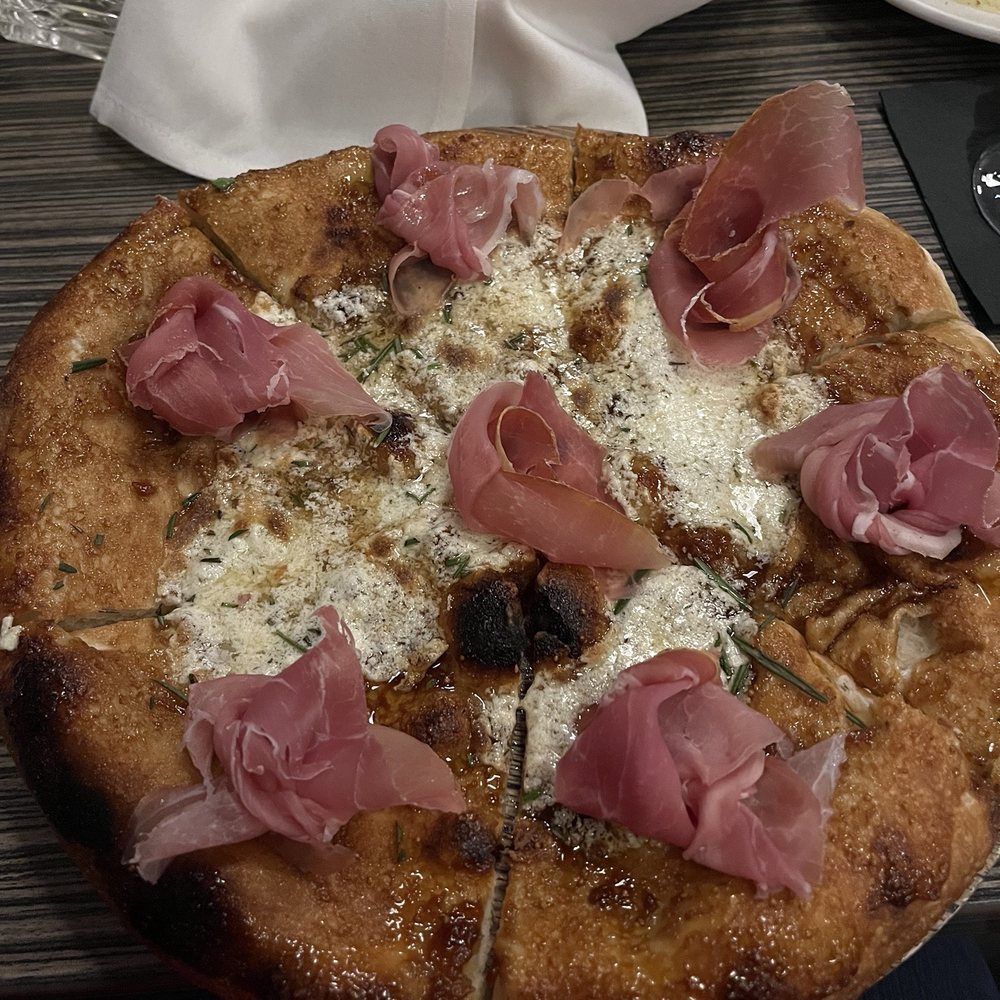 Andiamo Restaurant + Bar + Cafe - Ficchi pizza - Cafes Near Me - Andover, Massachusetts