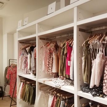 LOFT - Accessories Near Me - Bayside, New York LOFT - Accessories Near Me - Bayside, New York