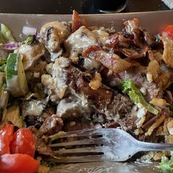 Wild Annie's Restaurant - Steak salad