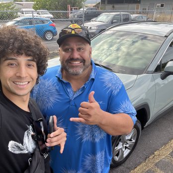Aiona Auto Service - Braddah Ruben Vernier- up and coming movie star, Tri-Athlete and cool dude- Aiona's customer from Hollywood California - Auto Repair Near Me - Hilo, Hawaii