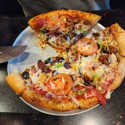 Mellow Mushroom Albany - House pizza