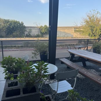 Stouthaus Coffee Pub - Outside Seating - Coffee & Tea Near Me - Sunset Valley, Texas Stouthaus Coffee Pub - Outside Seating - Coffee & Tea Near Me - Sunset Valley, Texas