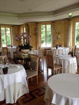 Château La Chenevière by null