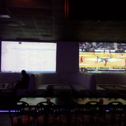 Sin Lounge - 2 big projectors for games and music!