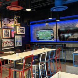 Urban Crave - Dining area