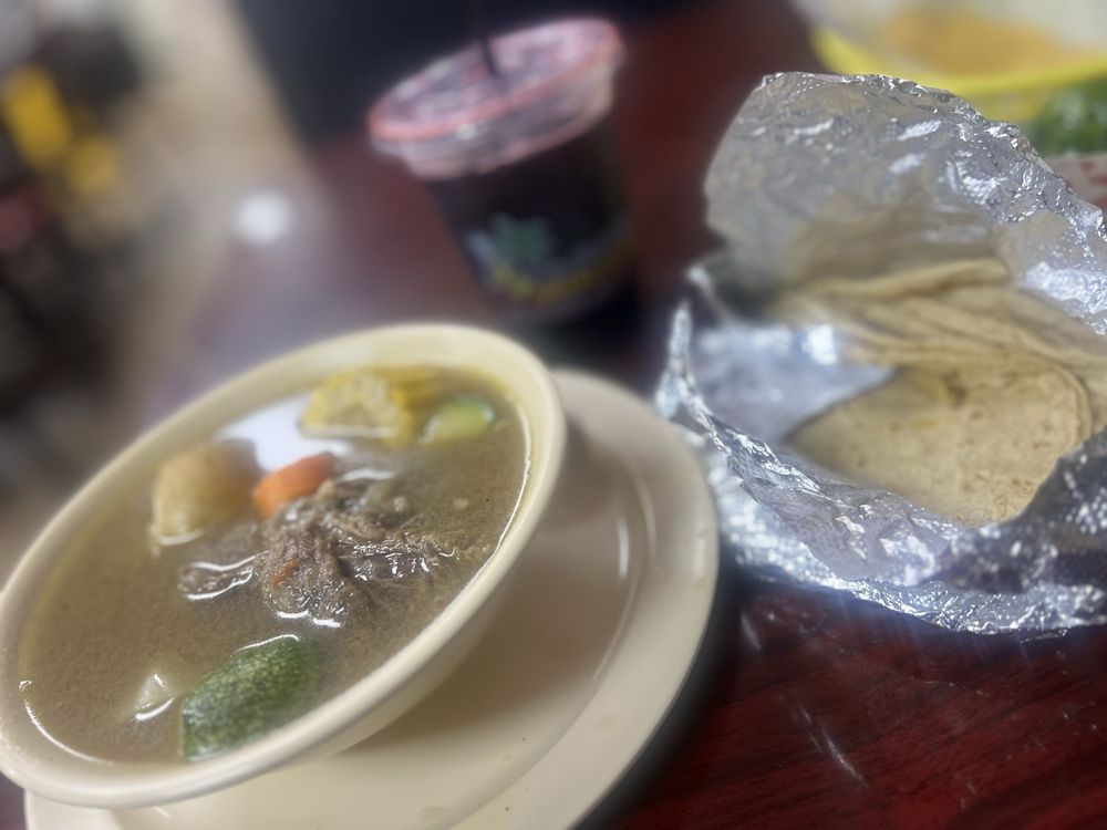 El Autentico Sinaloense Pollos Asados