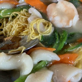 Colette - Seafood chow mein - Breakfast & Brunch Near Me - Pasadena, California Colette - Seafood chow mein - Breakfast & Brunch Near Me - Pasadena, California