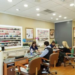 French Nails Salon