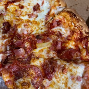Stoner's Pizza Joint - Really Big Nice to Meat Pizza So my meat lovers pizza has pineapple? - Pizza Near Me - Goose Creek, Georgia Stoner's Pizza Joint - Really Big Nice to Meat Pizza So my meat lovers pizza has pineapple? - Pizza Near Me - Goose Creek, Georgia