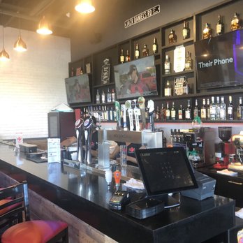 PoutineVille - Poutineries Near Me - Vaudreuil, Quebec