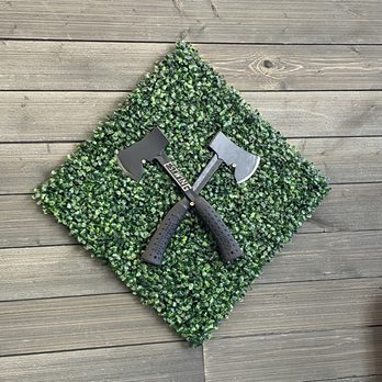 Axe Ventures LA - Axe Throwing Near Me - Los Angeles, California