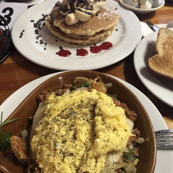 Brasas Pancake House - Mexican skillet with King Kong pancakes in the background - Breakfast & Brunch Near Me - Cicero, Illinois Brasas Pancake House - Mexican skillet with King Kong pancakes in the background - Breakfast & Brunch Near Me - Cicero, Illinois