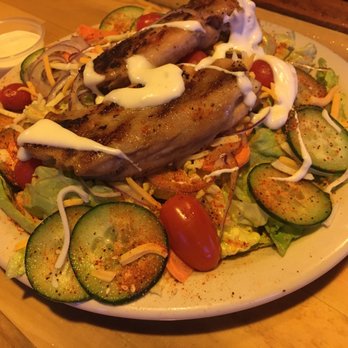 Rocks Landing Bar - Turkey Ribs with salad - American Near Me - Mckees Rocks, Pennsylvania