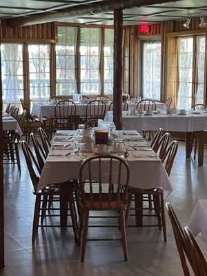 Auberge Baker Restaurant by null