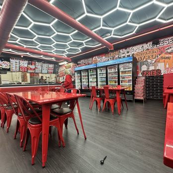 NYC Halal Eats - Inside - Halal Near Me - Lombard, Illinois NYC Halal Eats - Inside - Halal Near Me - Lombard, Illinois