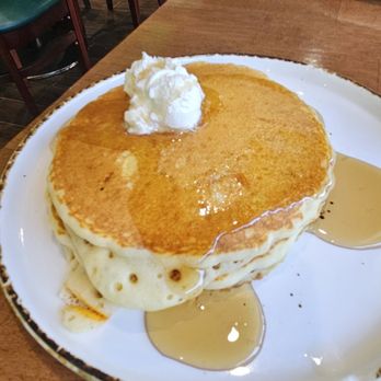 Hill Street Cafe by Lorus - Breakfast & Brunch Near Me - Ventura, California