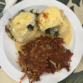 808 Grindz Cafe - Eggs Benedict - Cafes Near Me - Lahaina, Hawaii 808 Grindz Cafe - Eggs Benedict - Cafes Near Me - Lahaina, Hawaii