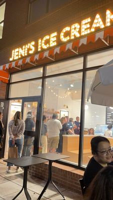 Jeni's Splendid Ice Creams by null