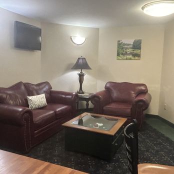 Align Inn - Lobby - Hotels Near Me - Queche, Vermont