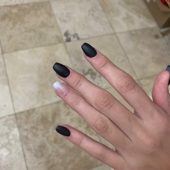 Tubi Nails - Matte black and clear glitter - Nail Salons Near Me - Glendale, Arizona
