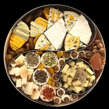 La Fromagerie du Château - Cheese Shops Near Me - Lyon, 69 La Fromagerie du Château - Cheese Shops Near Me - Lyon, 69