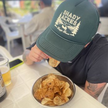1000 Caguamas - Chips and salsa - Seafood Near Me - Puerto Vallarta, JAL