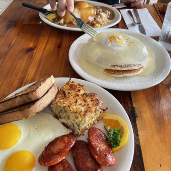 Moke’s Bread And Breakfast - Breakfast & Brunch Near Me - Honolulu, Hawaii Moke’s Bread And Breakfast - Breakfast & Brunch Near Me - Honolulu, Hawaii