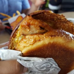 Carl's Jr.