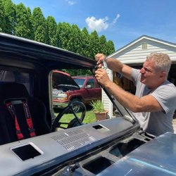 Hecktown Glass & Window - Dave doing prep work