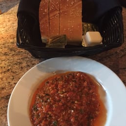 Bread w/ Homemade Tomato Sauce Bread w/ Homemade Tomato Sauce