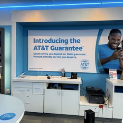 AT&T Store - Adage