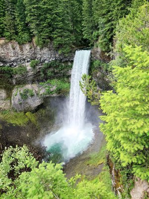 Brandywine Falls Provincial Park by null