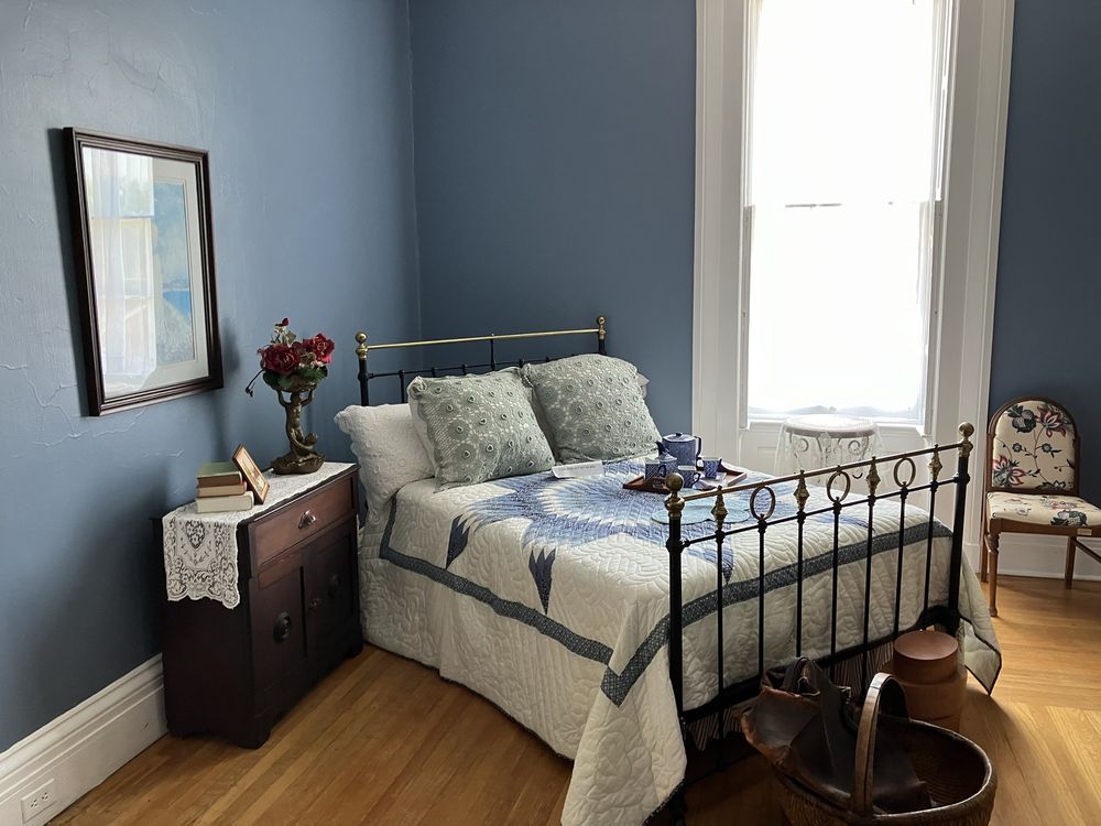 Social spots from Gibson House Manor