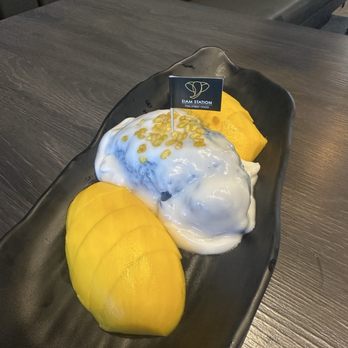 Siam Station - Mango sticky rice - Thai Near Me - Cerritos, California