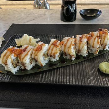 The Feathered Fox - Scallop sushi roll - Steakhouses Near Me - Jersey City, New Jersey The Feathered Fox - Scallop sushi roll - Steakhouses Near Me - Jersey City, New Jersey
