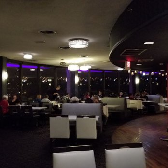 Eighteen at the Radisson - Steakhouses Near Me - Covington, Kentucky Eighteen at the Radisson - Steakhouses Near Me - Covington, Kentucky