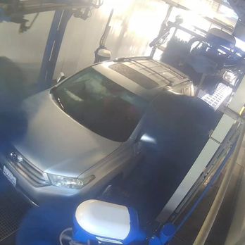 Solar Express Car Wash - Soft touch automatic car wash. - Car Wash Near Me - Berkeley, California
