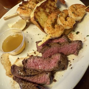 Texas Roadhouse - 6oz Sirloin & Grilled Shrimp - American Near Me - Henderson, Nevada Texas Roadhouse - 6oz Sirloin & Grilled Shrimp - American Near Me - Henderson, Nevada
