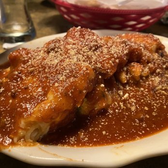 Vince's Spaghetti - Italian Near Me - Rancho Cucamonga, California
