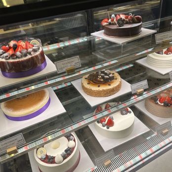 Paris Baguette - Assorted cakes - Bakeries Near Me - Winter Garden, Florida Paris Baguette - Assorted cakes - Bakeries Near Me - Winter Garden, Florida