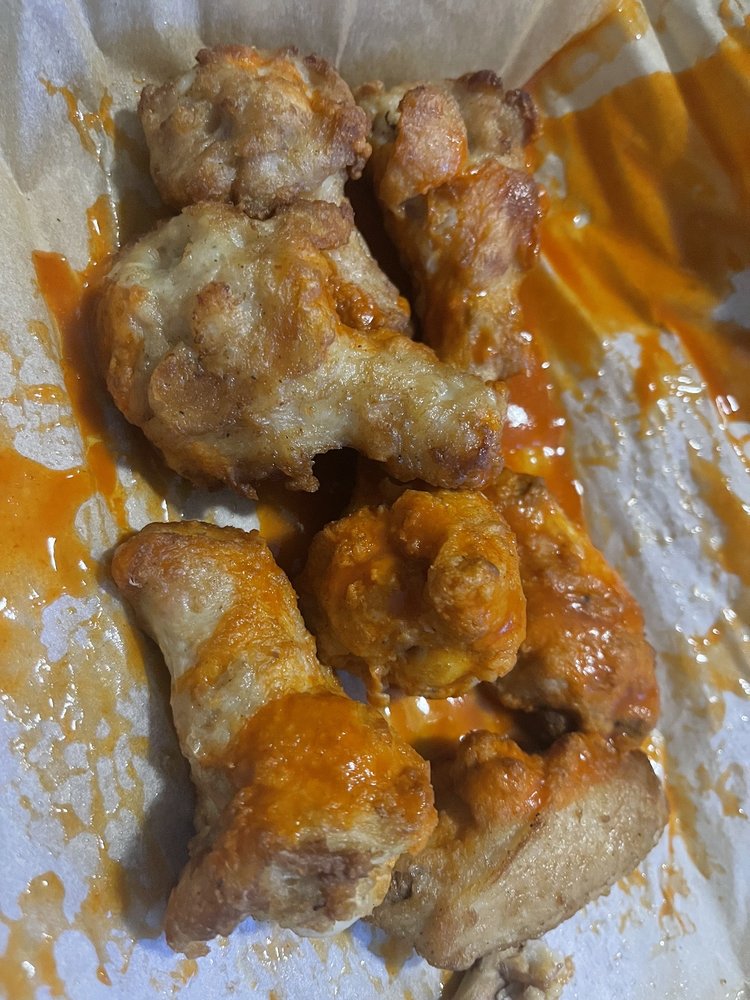 DOMINO’S PIZZA Updated September 2024 13 Photos & 19 Reviews 1613