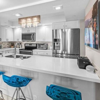 Golden Grove Countertops - Kitchen - Countertop Installation Near Me - Auburn, California Golden Grove Countertops - Kitchen - Countertop Installation Near Me - Auburn, California