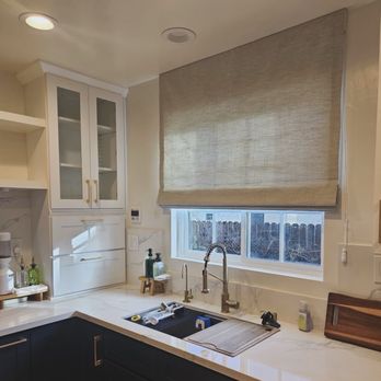 Sunset Blinds & Shades - Kitchen window - Shades & Blinds Near Me - Los Angeles, California Sunset Blinds & Shades - Kitchen window - Shades & Blinds Near Me - Los Angeles, California