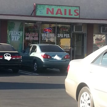 French Tips Nail - This is what it looks like. Its by the bank of America on woodruff and firestone - Nail Salons Near Me - Downey, California