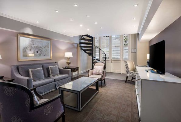 The Royal Sonesta New Orleans by null