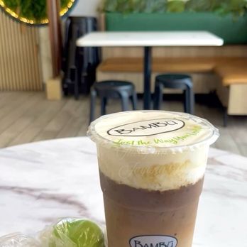 BAMBU - Coffee Milk Tea 3 French Macarons - Bubble Tea Near Me - Chicago, Illinois