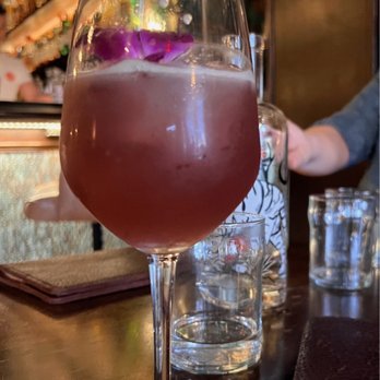 Buffalo Traders Lounge - Barbie - Bars Near Me - Grand Rapids, Michigan