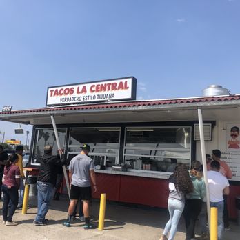 Tacos La Central - Order area - Mexican Near Me - Colton, California