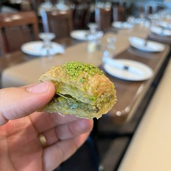 Saray - 4 Piece Baklava - Turkish Near Me - Springfield, Massachusetts Saray - 4 Piece Baklava - Turkish Near Me - Springfield, Massachusetts