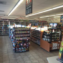Speedway - Clean...good layout lots of space and stuff!